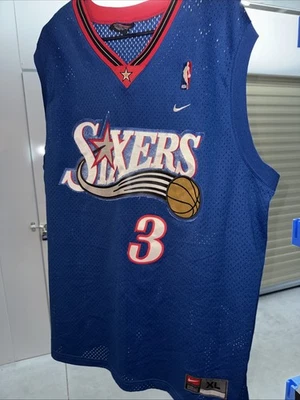 Camiseta deportiva vintage Nike Philadelphia 76ers Allen Iverson Swingman talla XL azul antiguo Foto 1 de 3
