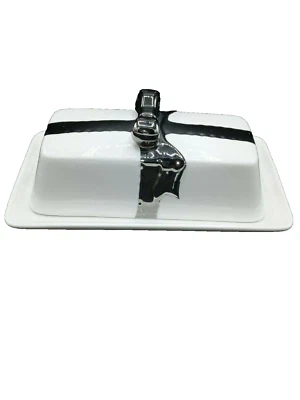 10 Strawberry Street White Butter Dish Silver Bow Handle - Image 1 of 4