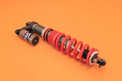 2008 08-10 Outlaw 525 S Fox Podium Amortiguador trasero Suspensión Amortiguador Muelle Foto 1 de 4