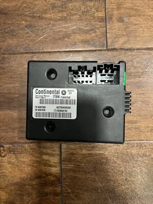 Módulo de control de remolque Dodge Ram 3500 2013-2018 P/N: 68288760AB fabricante original Foto 1 de 3