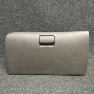 2001-2006 Hyundai Elantra Glove Box Assembly ZE Beige 84511-2D000 OEM 63586 - Picture 1 of 8