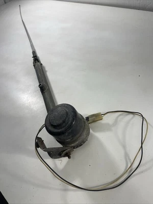 1969 Buick Riviera Power Antenna Assembly  m4 - Image 1 of 4