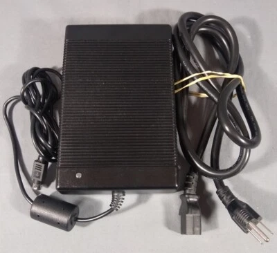 Genuine ViewSonic AC Adapter #ADP-120UB B - 24 V 5A; 4 Pin Connector - Mint - Image 1 of 3