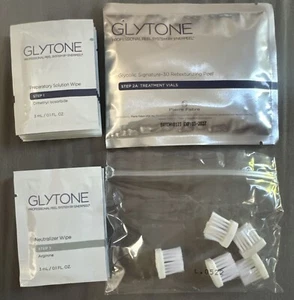 Glytone Signature 30 incl. applicator & Prep/post pads 5 Treatments - Picture 1 of 3