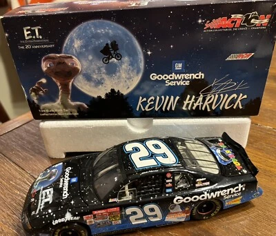 Kevin Harvick #29 2002 Monte Carlo GM Goodwrench Service E.T  20th Anniversary - Image 1 of 4