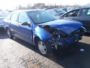 Módulo de control multifunción automático 2,0 L 01-04 Ford Focus 4 puertas - Imagen 1 de 10