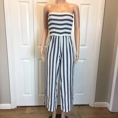 Mono Mlle Gabrielle Azul Marino y Blanco Rayas Calado Sin Tirantes Talla Pequeña Foto 1 de 4