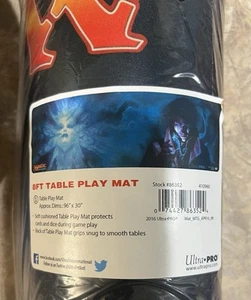Alfombra de juego gigante Magic The Gathering Shadows Over Innistrad (2,5'x8') Magic The Gathering nueva - Imagen 1 de 4
