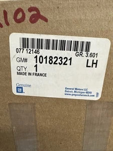 GM 10182321 LH Exhaust Manifold 1993-2004 Chevy,Buick,Pontiac,Olds (Desc) NOS - Picture 1 of 16