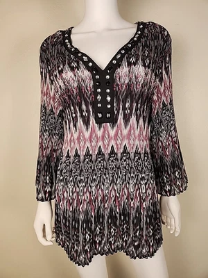 Blusa abstracta arrugada Larry Levine para mujer 3X Foto 1 de 4