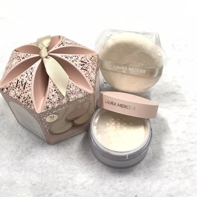 LAURA MERCIER Flawless Translucent Loose Setting Powder & Puff Ultra-Blur w/BOX - Image 1 of 4