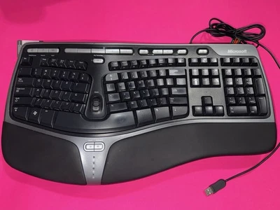 Microsoft Natural Ergonomic Keyboard 4000 KU-0462 Wired USB w/ Riser Stand - Image 1 of 4