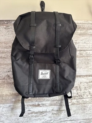 HERSCHEL Supply CO. “Retreat” Backpack, Black, Classic 19.5L Unisex - Image 1 of 4