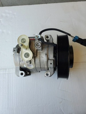 82768117 AC Compressor For Mack And Volvo OEM - Image 1 of 4