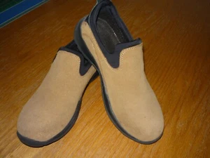 Lands' End women's all weather Moc shoes tan suede slip on size 7.5 - Picture 1 of 7