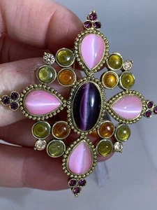 Maltese Cross Colorful Cabochons Amethyst Rhinestones Vintage Gold Brooch M-4211 - Picture 1 of 4