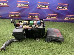 2003-2005 TOYOTA 4RUNNER ENGINE RELAY FUSEBOX Fuse Box Engine Thru 7/05 - Picture 1 of 10