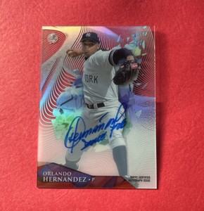 ORLANDO HERNANDEZ "EL DUQUE" YANKEES ON CARD AUTO 2014 Topps High Tek Baseball
