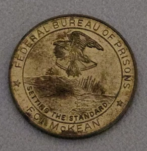 Federal Bureau of Prisons, FCI McKean, PA. Vintage Challenge Coin - Bild 1 von 2