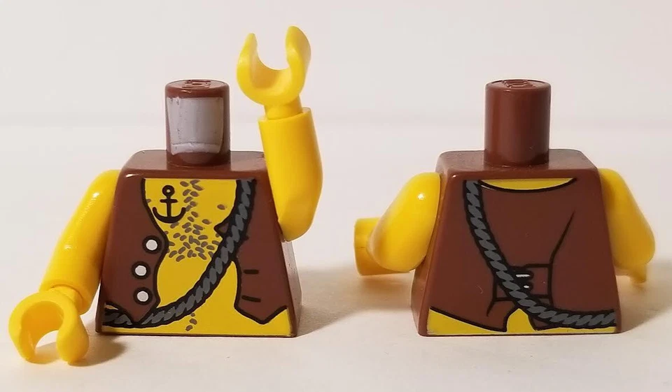 LEGO Pirata Pecho Desnudo Cuerpo Torso Chaleco ANCLA TATUAJE 2011 CUERDA PELUDA VIENTRE Foto 1 de 1