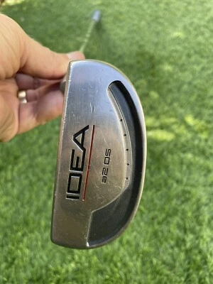 Women's Adams Idea a2 OS HTM1 Putter RH Royal Grip Good Condition - Image 1 of 4