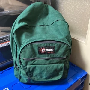 Zaino EASTPAK verde anni 90 nylon 2 tasche colore: verde usato ottime condizioni - Foto 1 di 9
