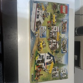 SEALED NIB Lego Creator Vacation Getaways 31052 RV Boat Cottage 3 in 1 Retired