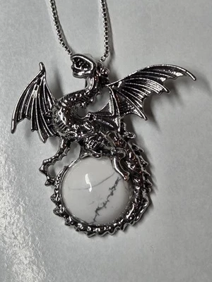 Neu 925 Sterling Silber Drachen  Anhänger mit Weißen Opal Kette 50cm L. - Bild 1 von 4