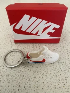 NIKE CLASSIC CORTEZ-(FORREST GUMP)-3D ZAPATILLAS LLAVERO CON CAJA - Imagen 1 de 2