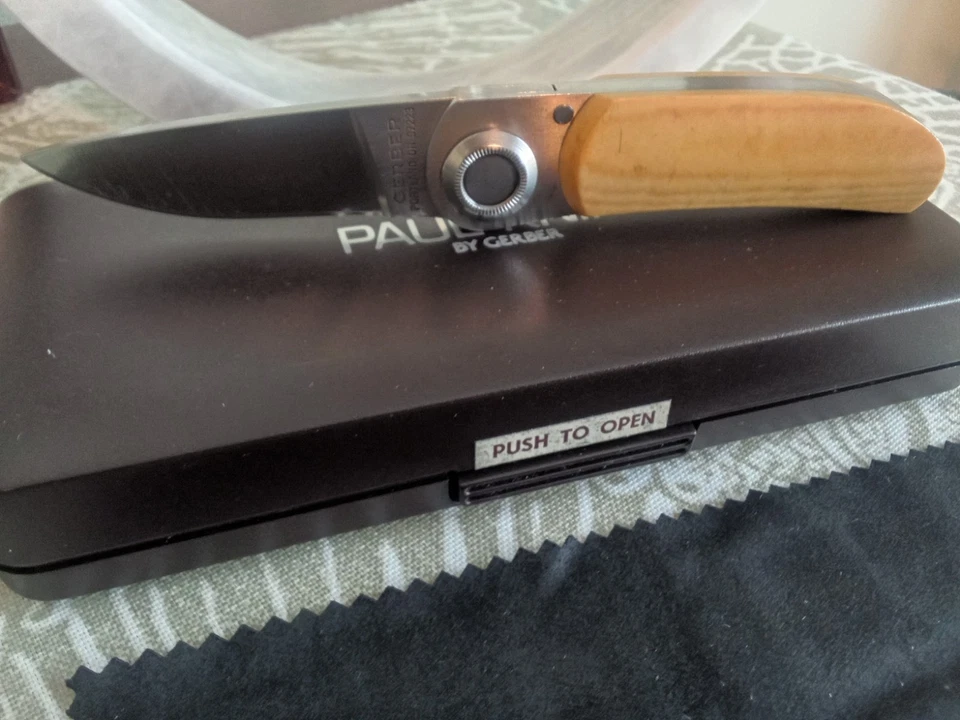 Navaja de bolsillo plegable Gerber: Paul 2PM 1ª edición Foto 1 de 4