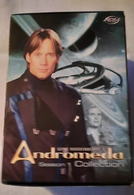 Andromeda Season 1 Box Set - Image 1 of 4
