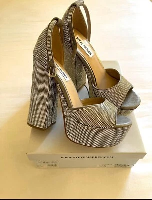 Steve Madden 6.5 women chunky hill shoes silver Sparkly Rhinestones - Image 1 of 4