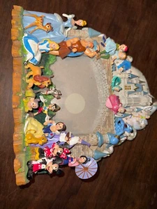 Walt Disney World Cinderella’s Castle 3D Picture Frame 4x6 Tinkerbell Tabletop - Picture 1 of 3