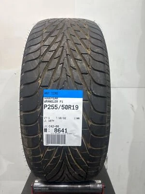 1 Used  Goodyear Wrangler F1 P255/50R19 2555019 255/50/19 107 Y - 10/32 Foto 1 de 4