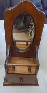 Espejo de pared de madera rústica Molenaar con cajón - Imagen 1 de 6