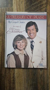 A Treasury Of Praise 50 Gospel Songs By Bill & Gloria Gaither, Signed - Picture 1 of 1