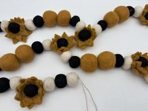 Wool Felt Ball Harvest Fall Sunflower Garland 6 Ft - Picture 1 of 2