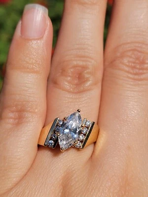 Anillo de oro amarillo sólido 14K marquesa circonita cúbica 5,7 gramos talla 7 Foto 1 de 4