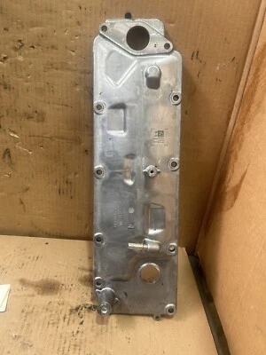 Genuine GM 2020-2022 Chevrolet Corvette 6.2L Engine Block Valley Cover 12698411 - Image 1 of 3