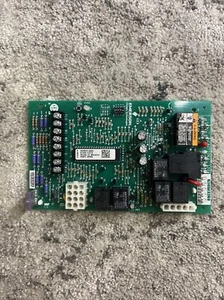 Goodman Amana LENNOX 0150-1273 Furnace Control Circuit Board EMERSON 50M51-843 - Picture 1 of 6