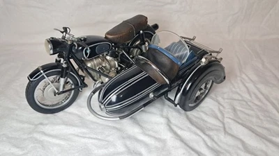 Moto BMW 1957 con coche lateral de metal fundido a presión escala 1:10 en muy buen estado+  Foto 1 de 4