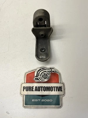 Nissan 350Z 2003-2008 tubo medio escape silenciador suspensión soporte de montaje OEM 141 Foto 1 de 4