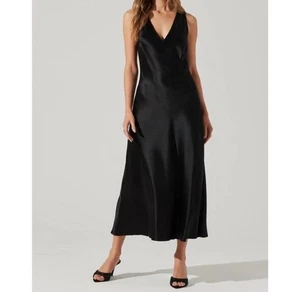 ASTR The Label Ellora Satin Midi Dress In Black SZ S NWOT - Picture 1 of 7