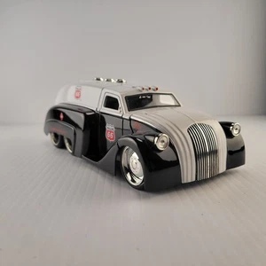 JADA 1939 DODGE AIRFLOW PHILLIPS 66 TANKER 1:32 BLACK WITH WHITE TOP ⚛️ - Picture 1 of 13
