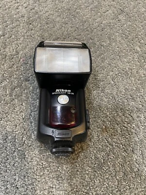 Nikon Speedlight Camera Flash SB-28 - Excellent Condition - Image 1 of 4