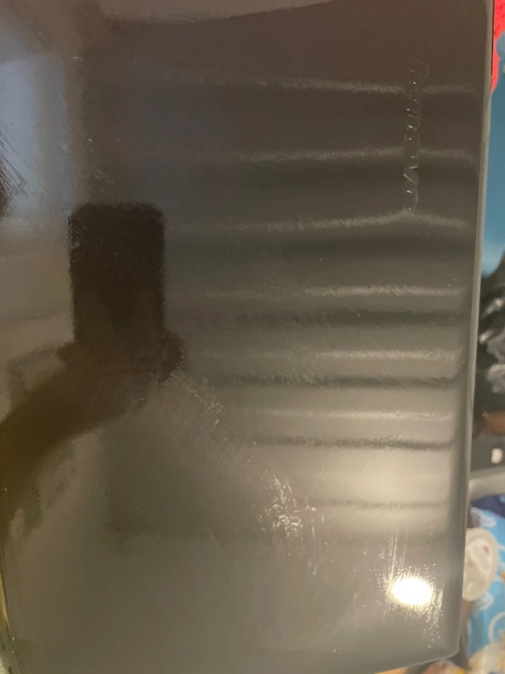 Lenovo Y50-70 15.6in. (NO HDD/ i7 2.4GHz/16GB RAM/NVIDIA GTX 860M) -For Parts - Image 1 of 3