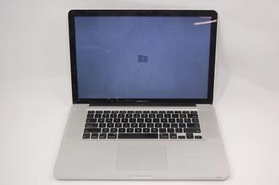 *READ Apple MacBook Pro 15" A1286 Core 2 Duo 3.0GHz 4GB RAM 500GB HDD NO OS - Image 1 of 4
