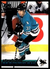 1998-99 PACIFIC PARAMOUNT EMERALD GREEN STEPHANE MATTEAU