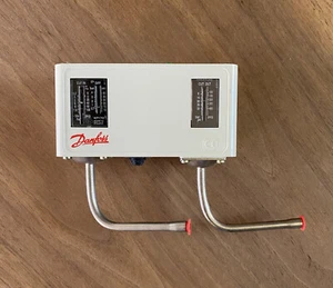 DANFOSS KP17B PRESSURE SWITCH - Picture 1 of 4
