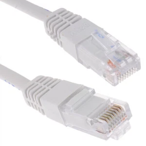Blanc Réseau Ethernet RJ45 Cat-5E UTP Patch Lan Cuivre Câble 1m - Photo 1/3